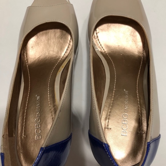 BCBGeneration Blue & Nude Peep Toe Wedge Heel Sz 7 - Picture 3 of 8